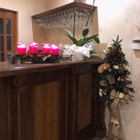Orhideya Bed & Breakfast Lviv Ngoại thất bức ảnh