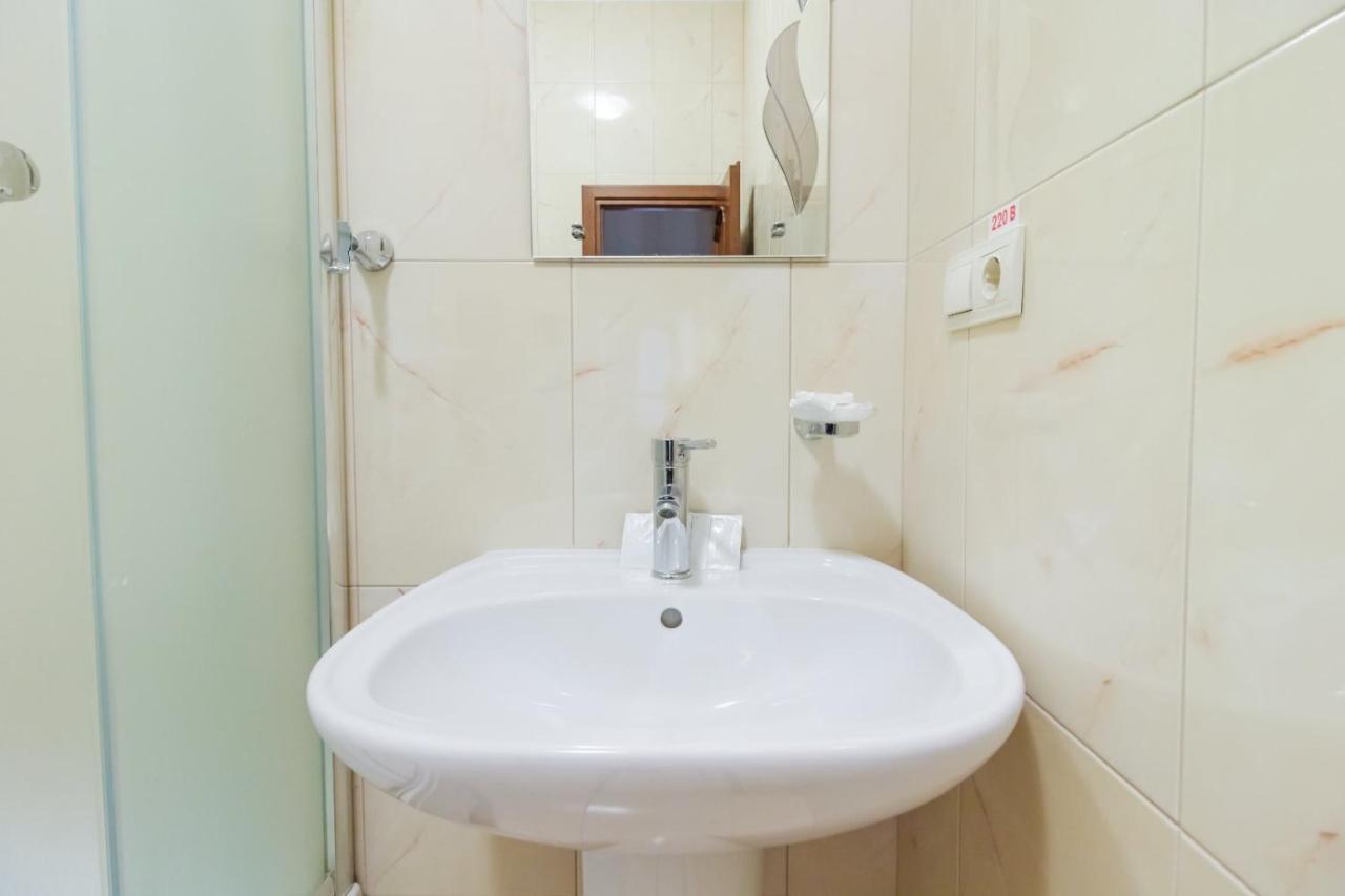 Orhideya Bed & Breakfast Lviv Ngoại thất bức ảnh